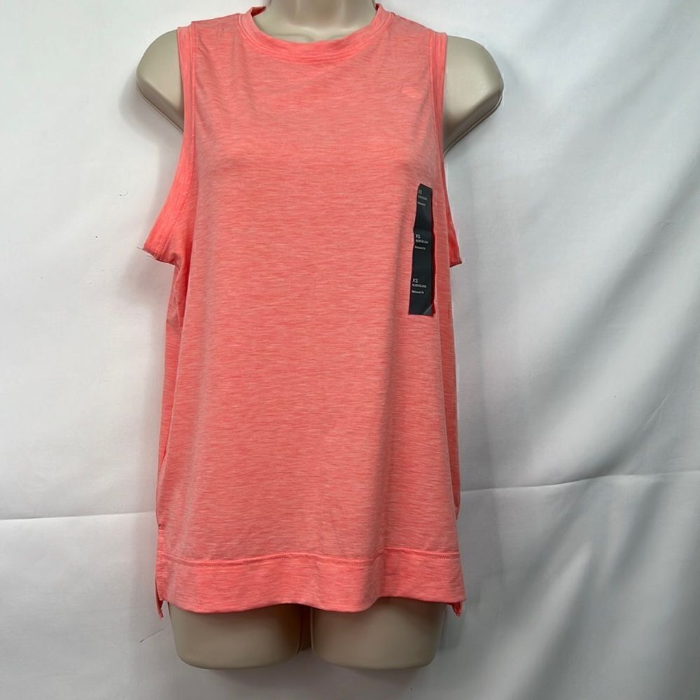 All in Motion Salmon Orange Athletic Sleeveless Relaxed Fit tank size XS NWT